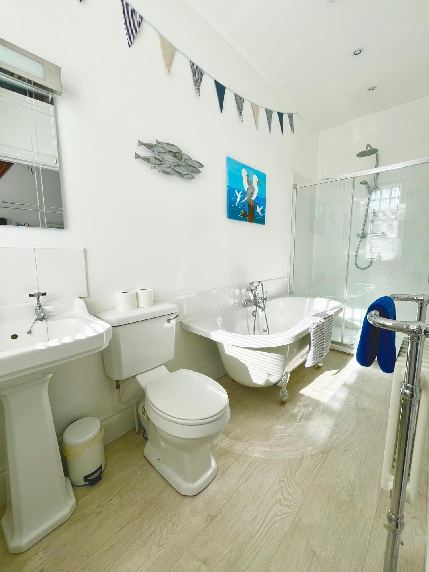 Lyme Regis Renovated Period Seaside Flat Daire Dış mekan fotoğraf